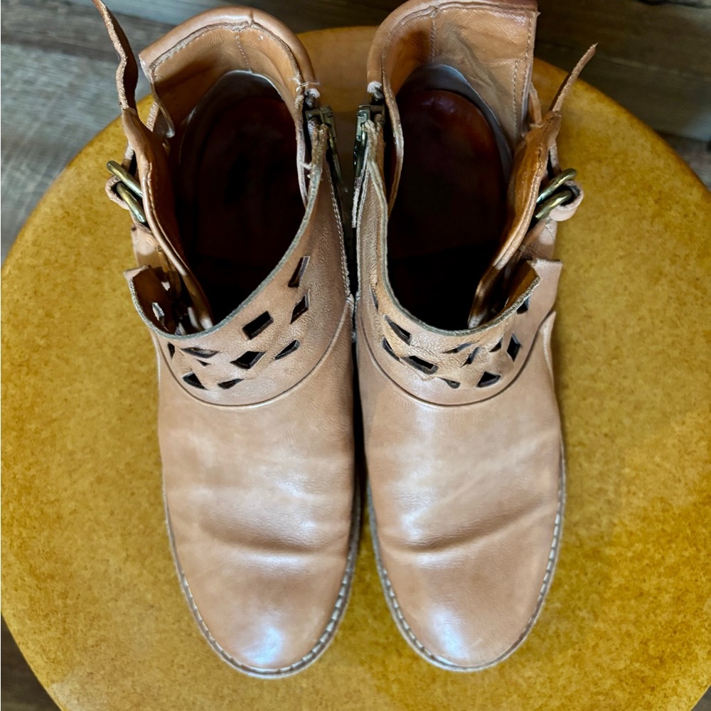 A.S. 98 leather ankle boots